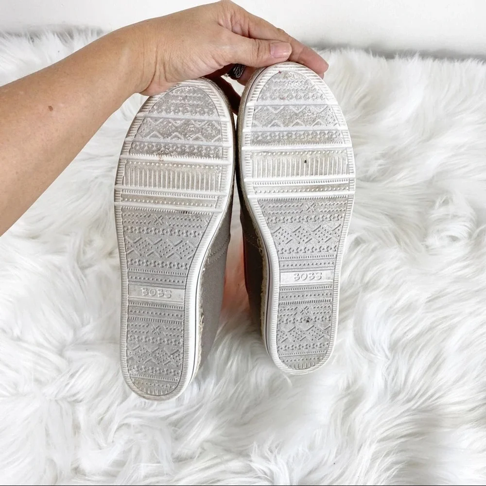 Bobs Skechers memory Foam espadrille sneakers Sz8
